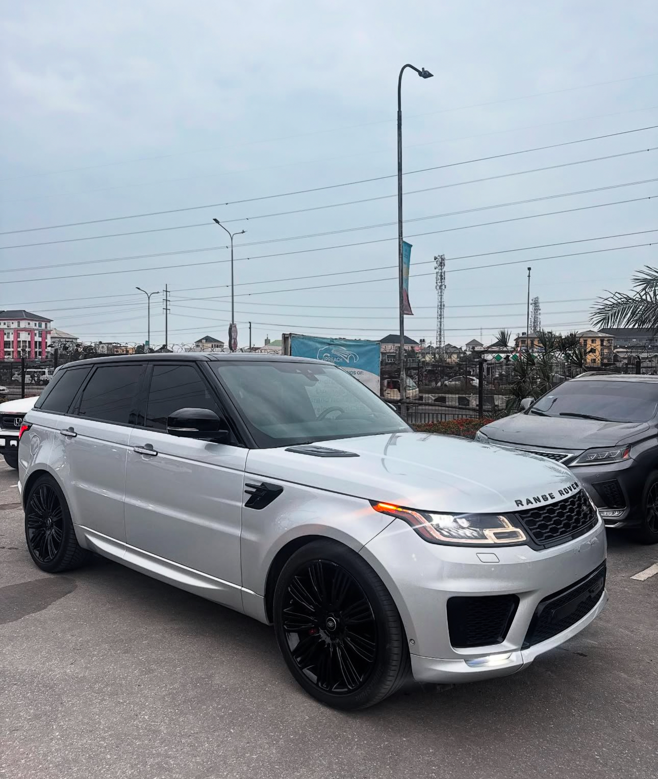 2020 ranger rover sport