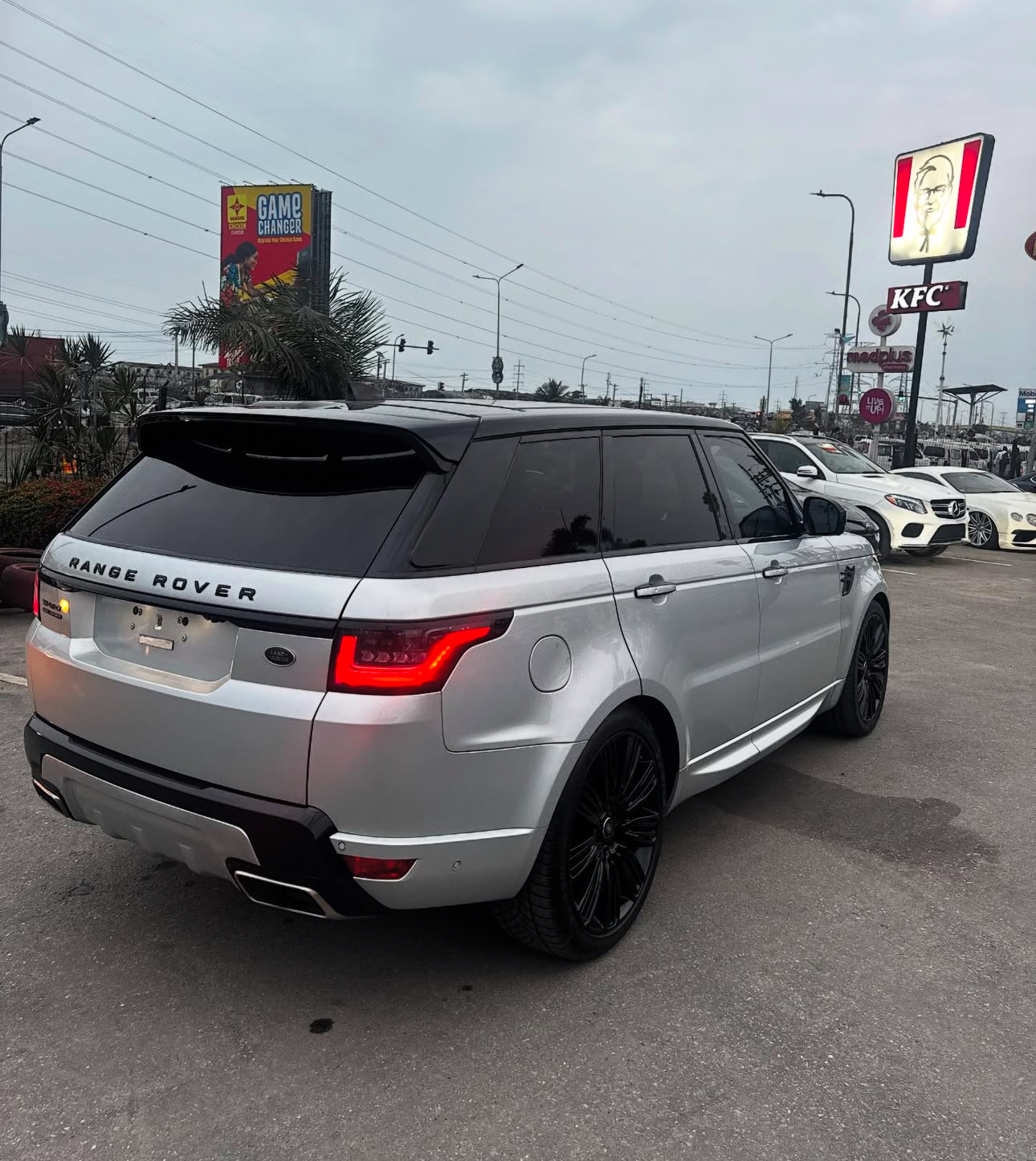 2020 ranger rover sport