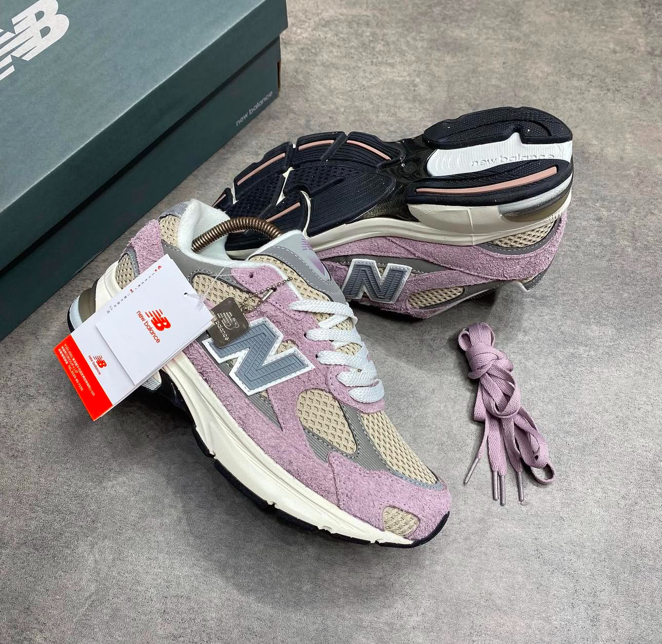 Sneakers size : 40-45