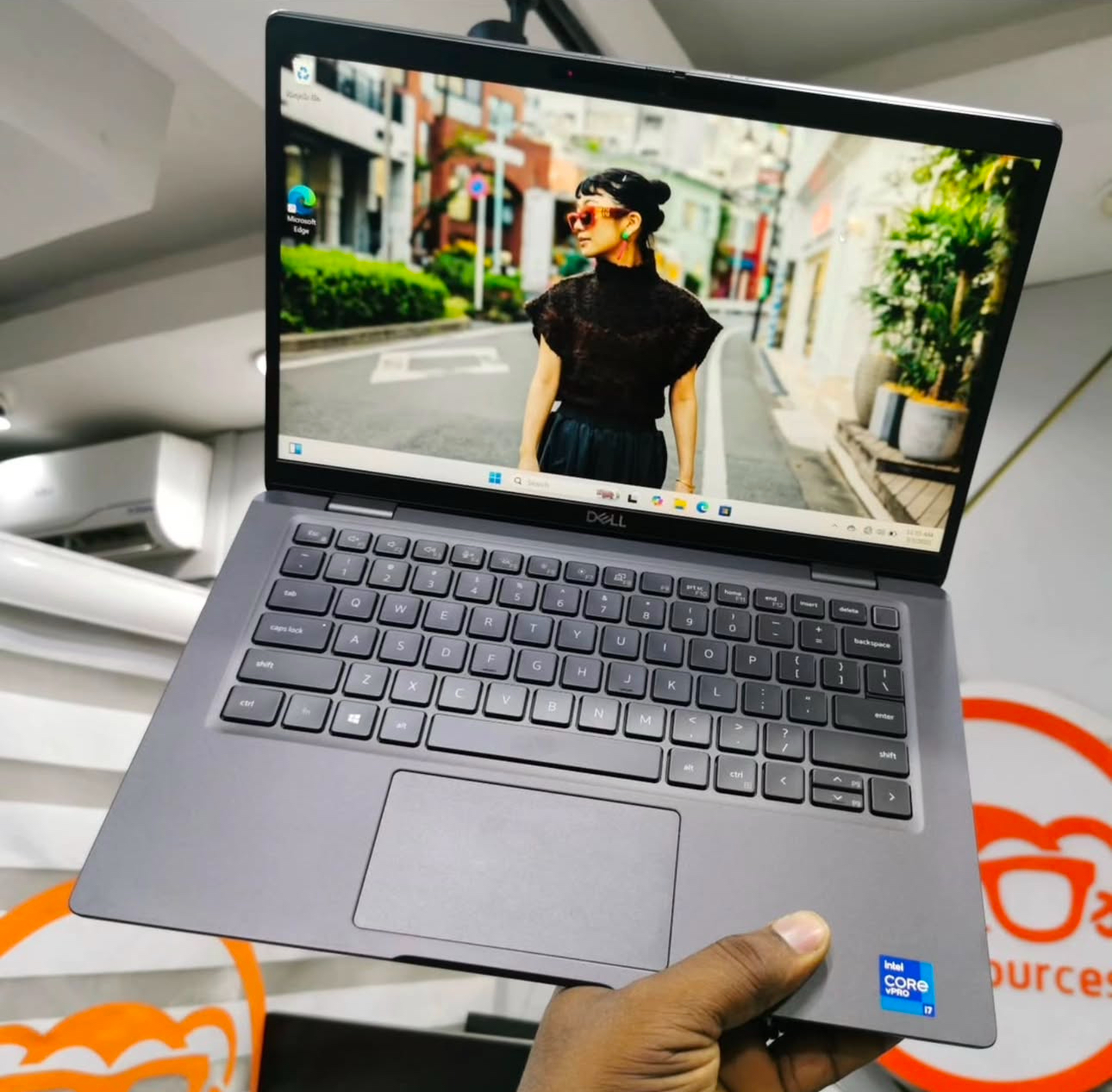 DELL latitude 7320 Business notebook