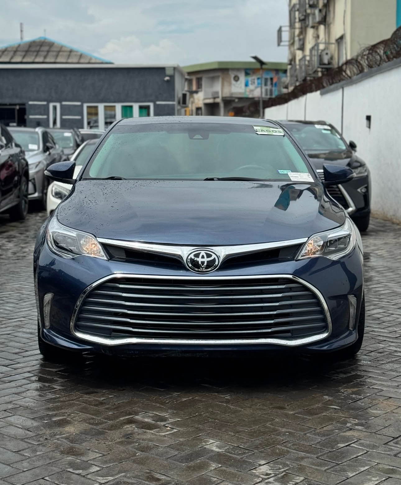 2017 Toyota Avalon XLE