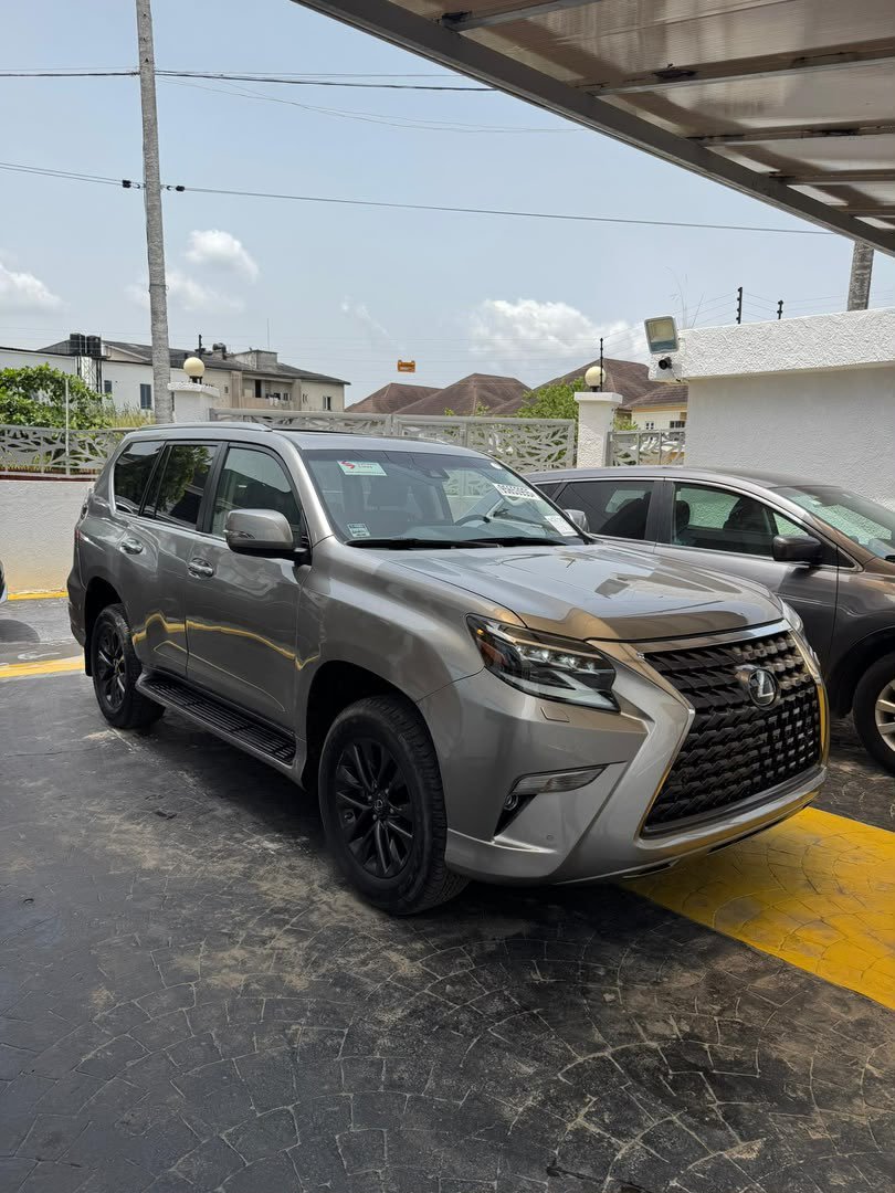 2023 Lexus gx460