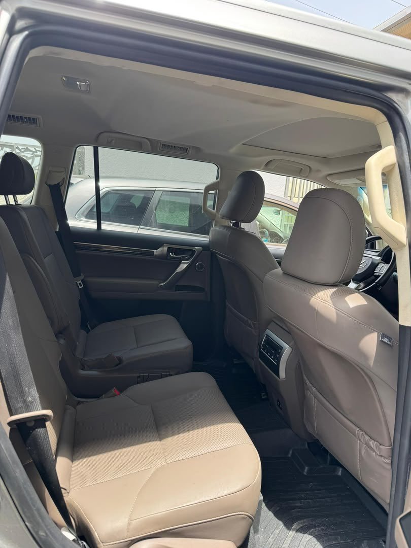 2023 Lexus gx460