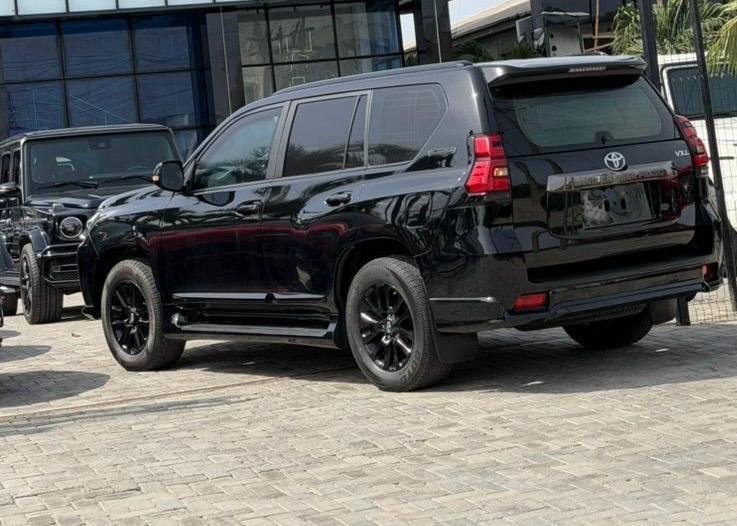 2021 Toyota PRADO